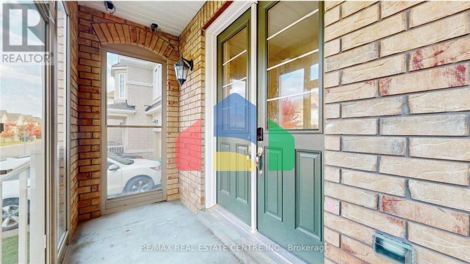 Residential - Single Family Home - Brampton, Canada - Canada