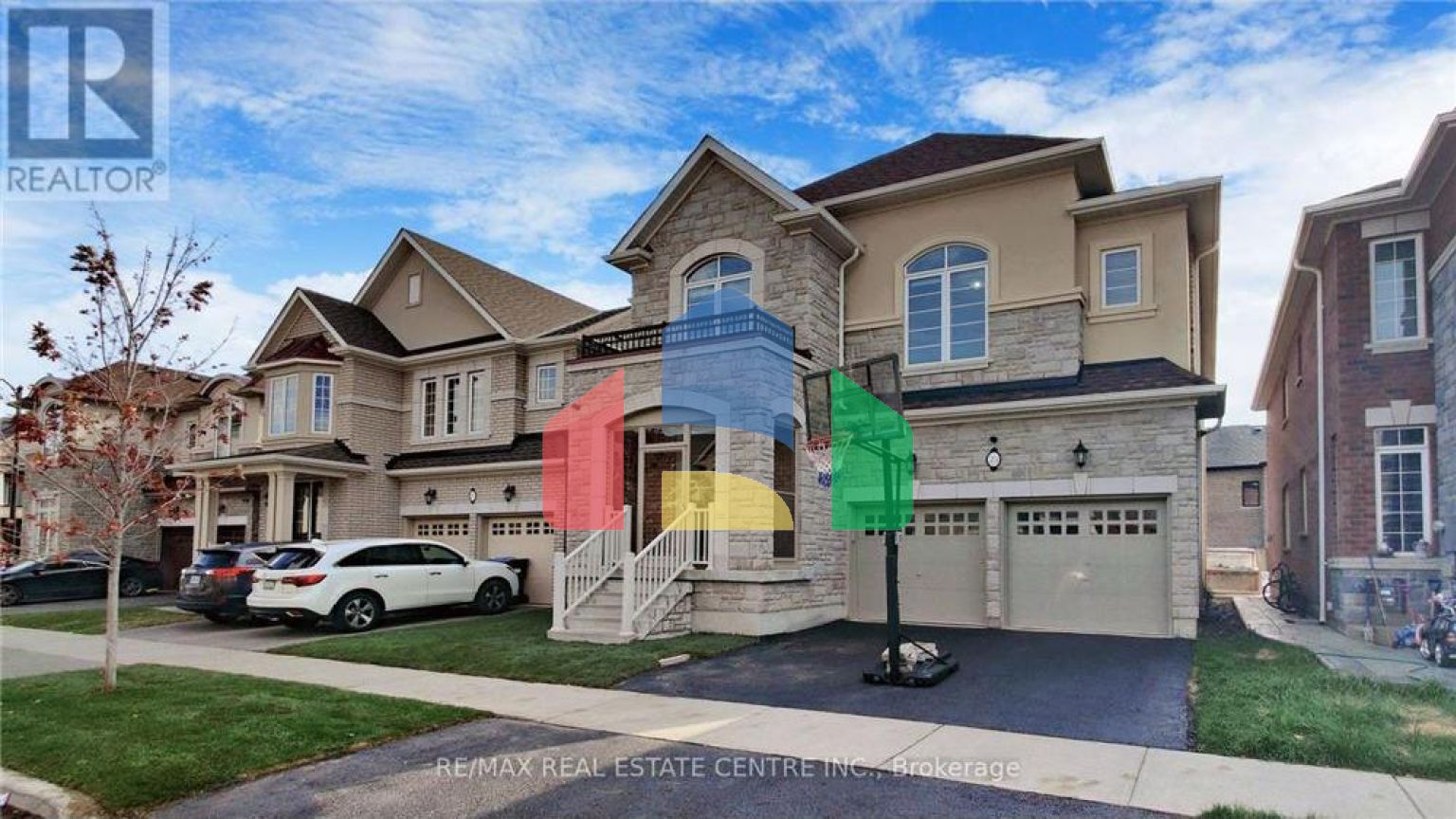 Residential - Single Family Home - Brampton, Canada - Canada