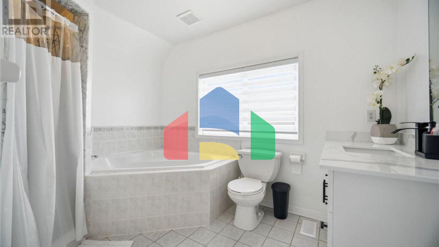 Residential - Townhouse - Brampton, Canada - Canada