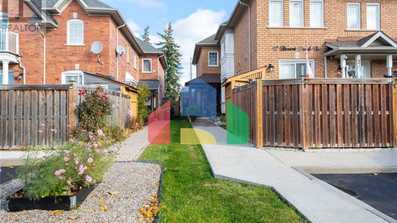 Residential - Single Family Home - Brampton, Canada - Canada