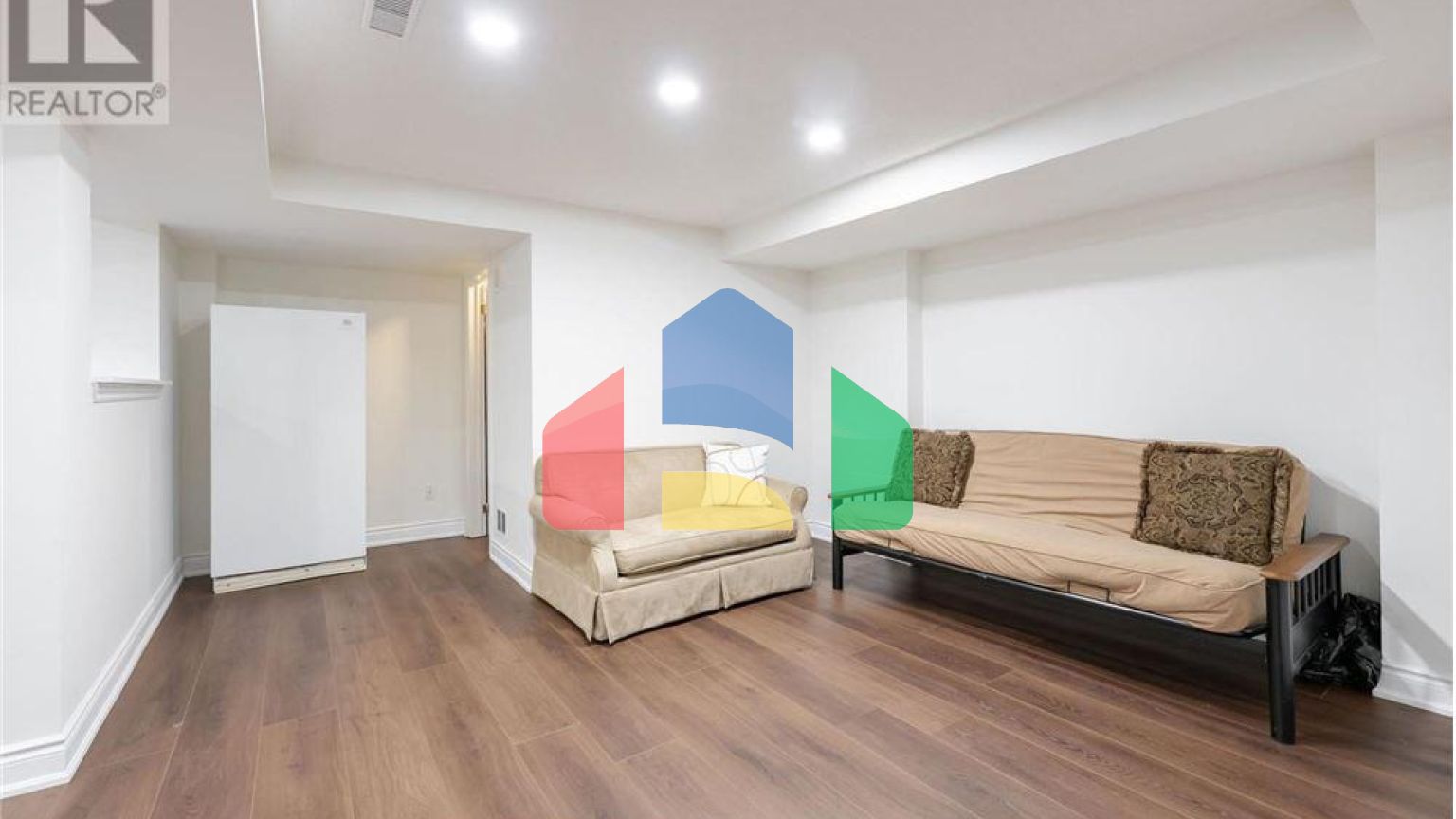 Residential - Single Family Home - Brampton, Canada - Canada