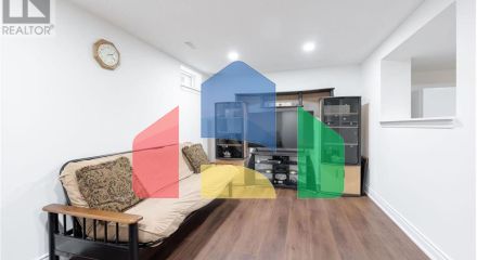 Residential - Single Family Home - Brampton, Canada - Canada