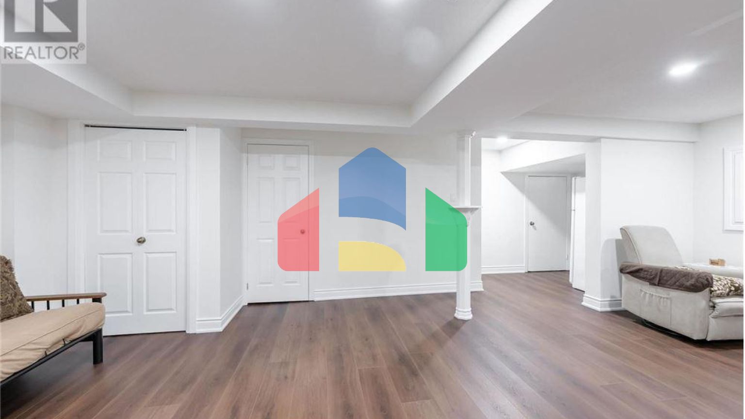 Residential - Single Family Home - Brampton, Canada - Canada