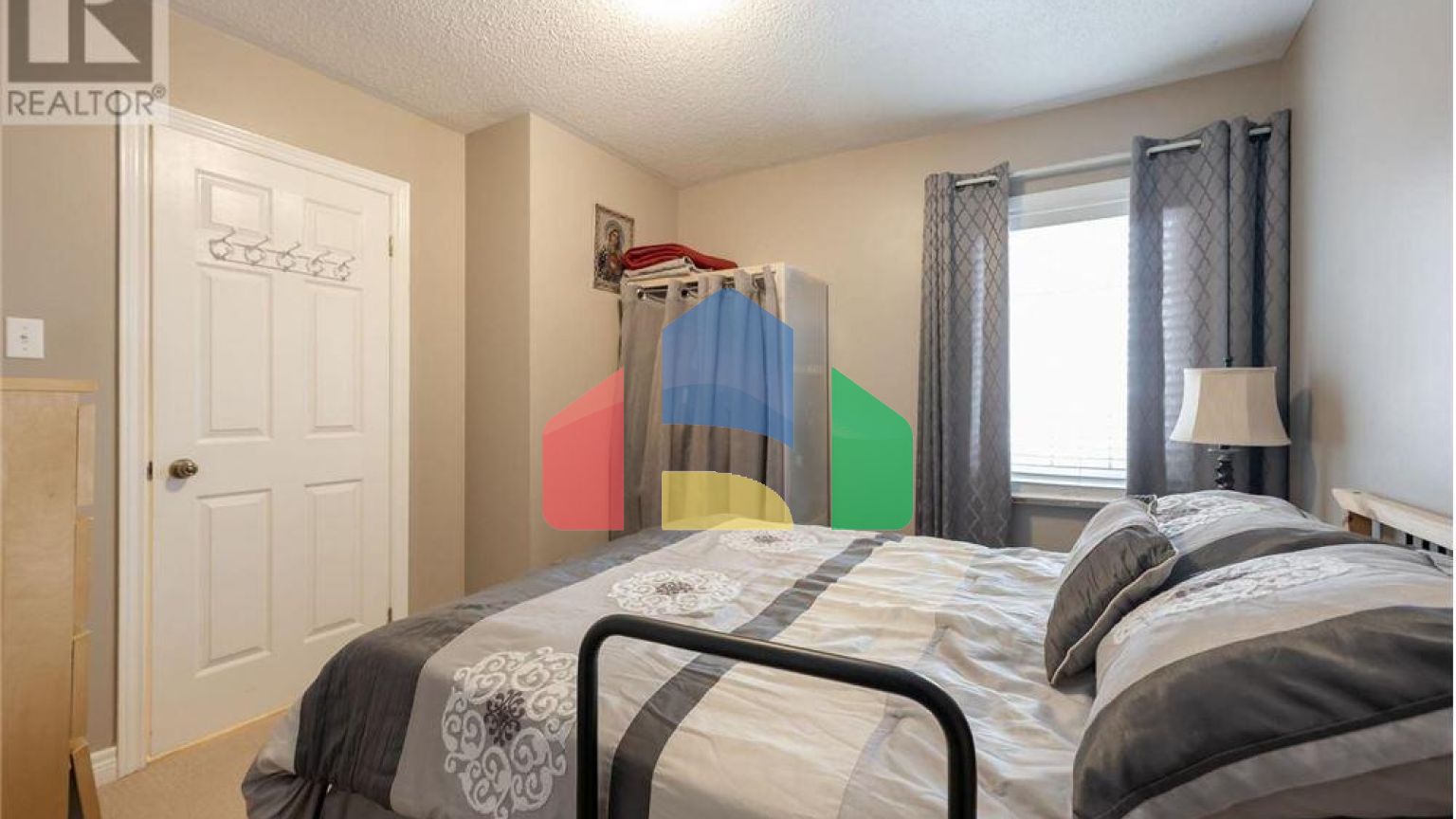 Residential - Single Family Home - Brampton, Canada - Canada