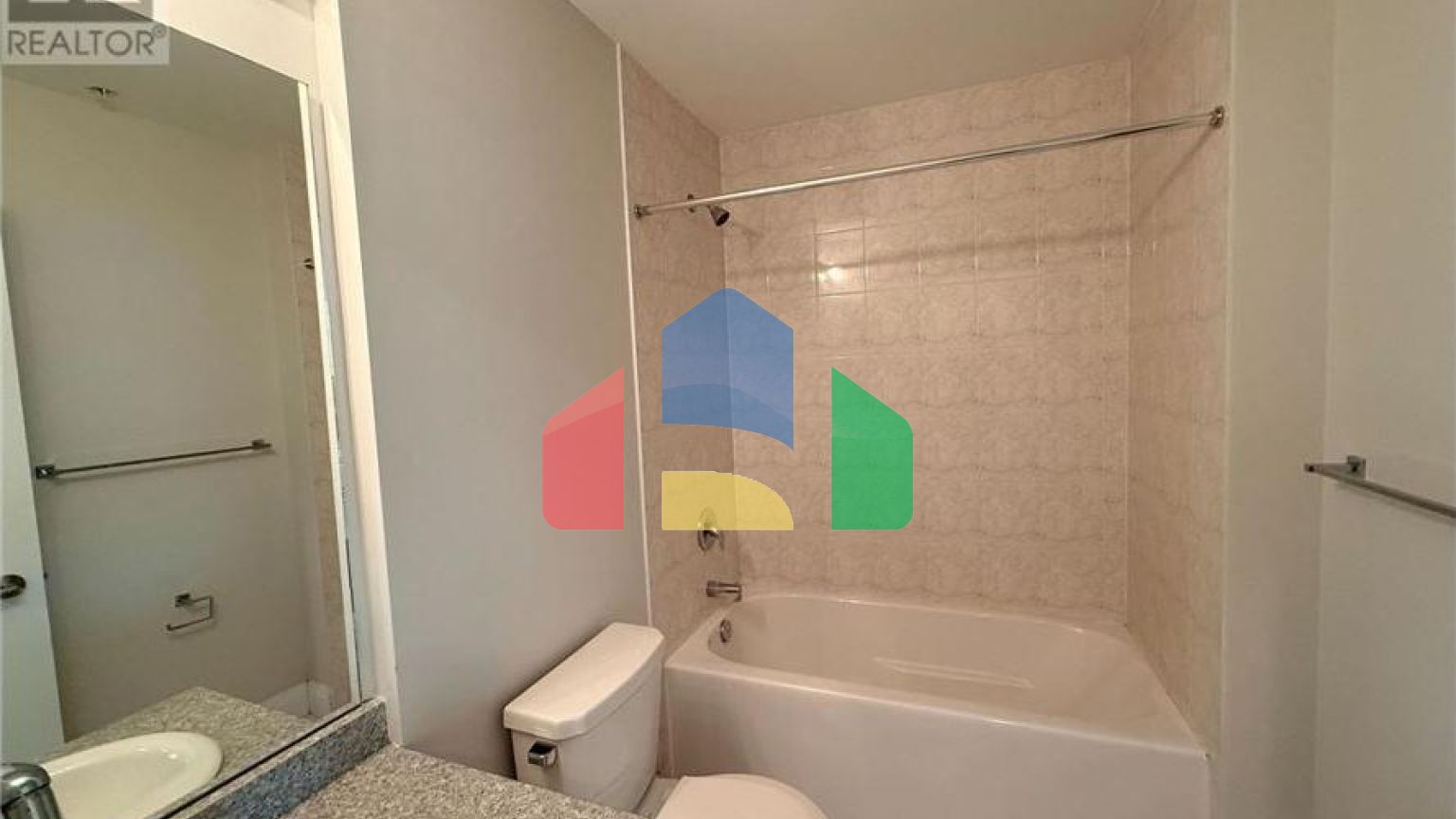 Residential - Condo/Apartment - Brampton, Canada - Canada