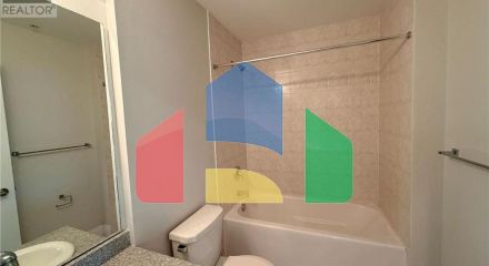 Residential - Condo/Apartment - Brampton, Canada - Canada