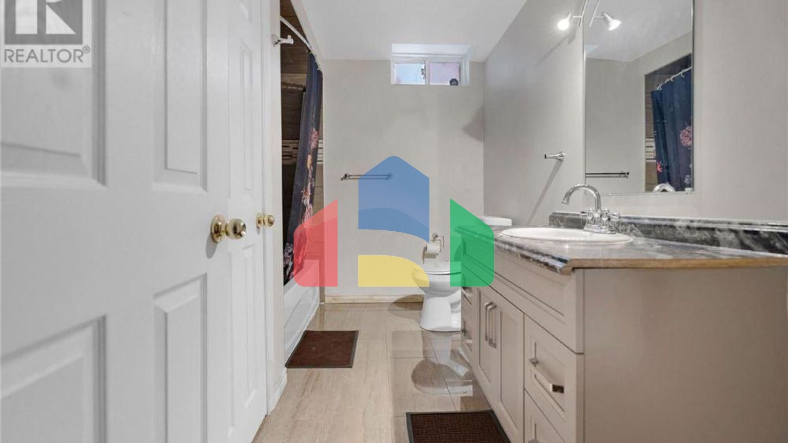 Residential - Single Family Home - Brampton, Canada - Canada