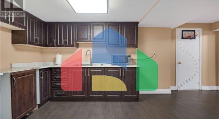 Residential - Single Family Home - Brampton, Canada - Canada