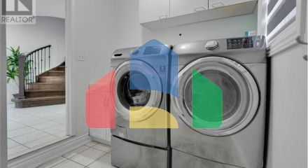 Residential - Single Family Home - Brampton, Canada - Canada