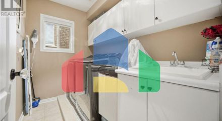 Residential - Single Family Home - Brampton, Canada - Canada