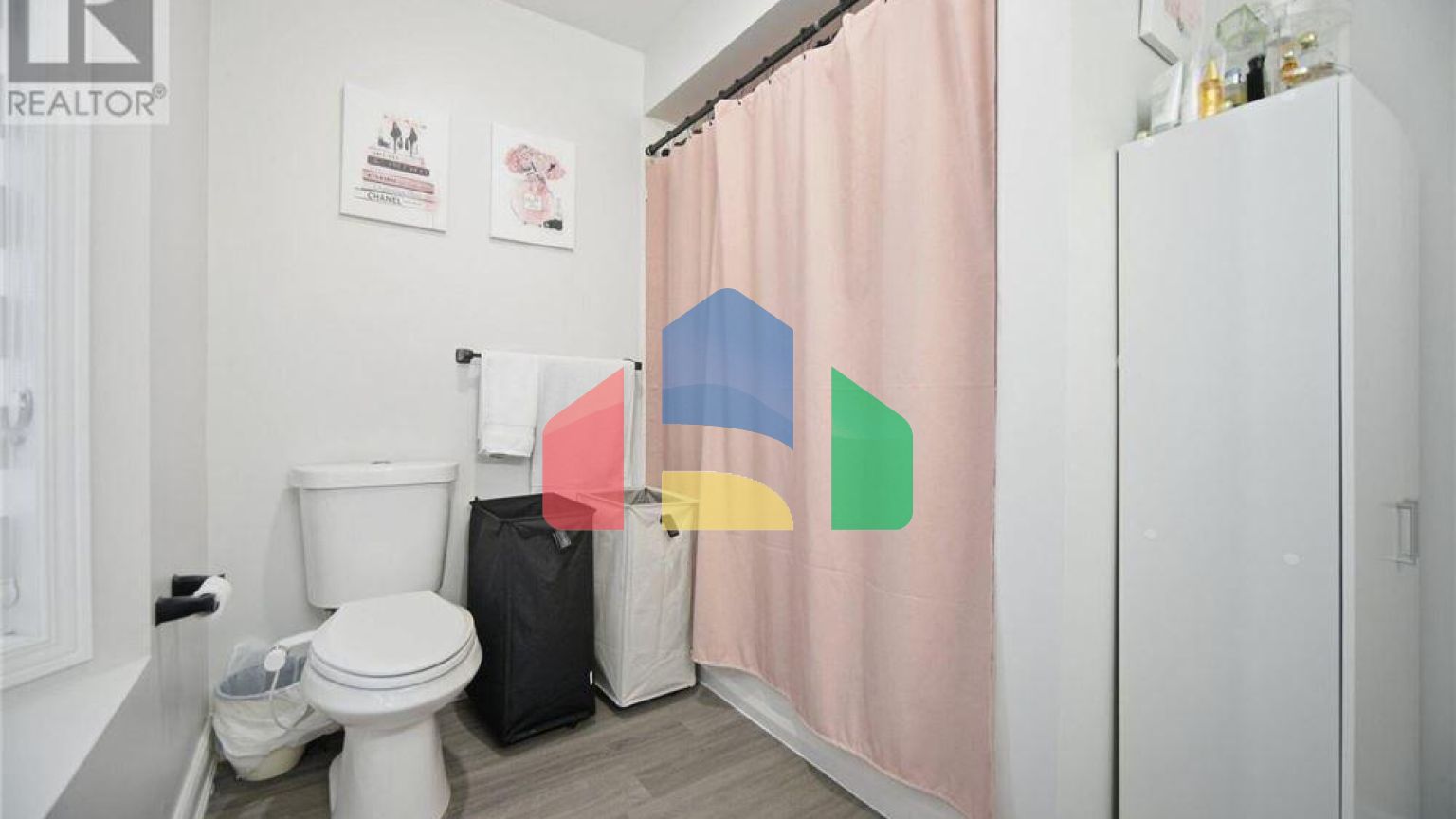 Residential - Single Family Home - Brampton, Canada - Canada