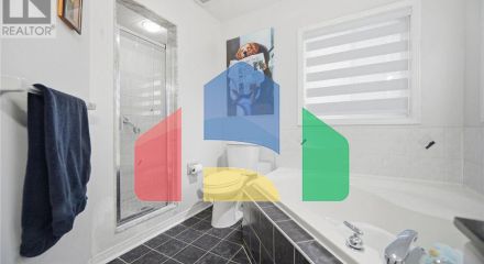 Residential - Single Family Home - Brampton, Canada - Canada