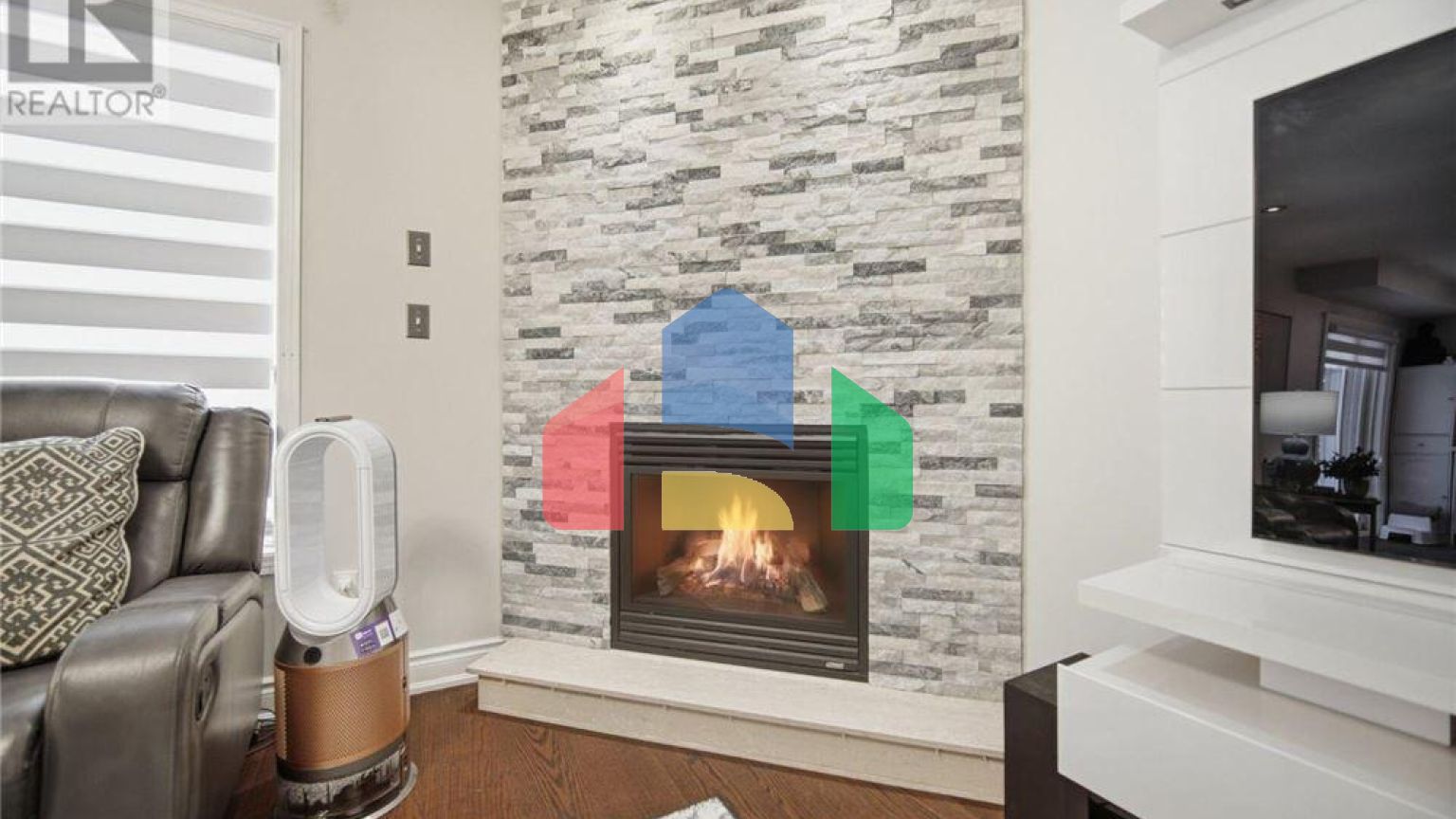 Residential - Single Family Home - Brampton, Canada - Canada