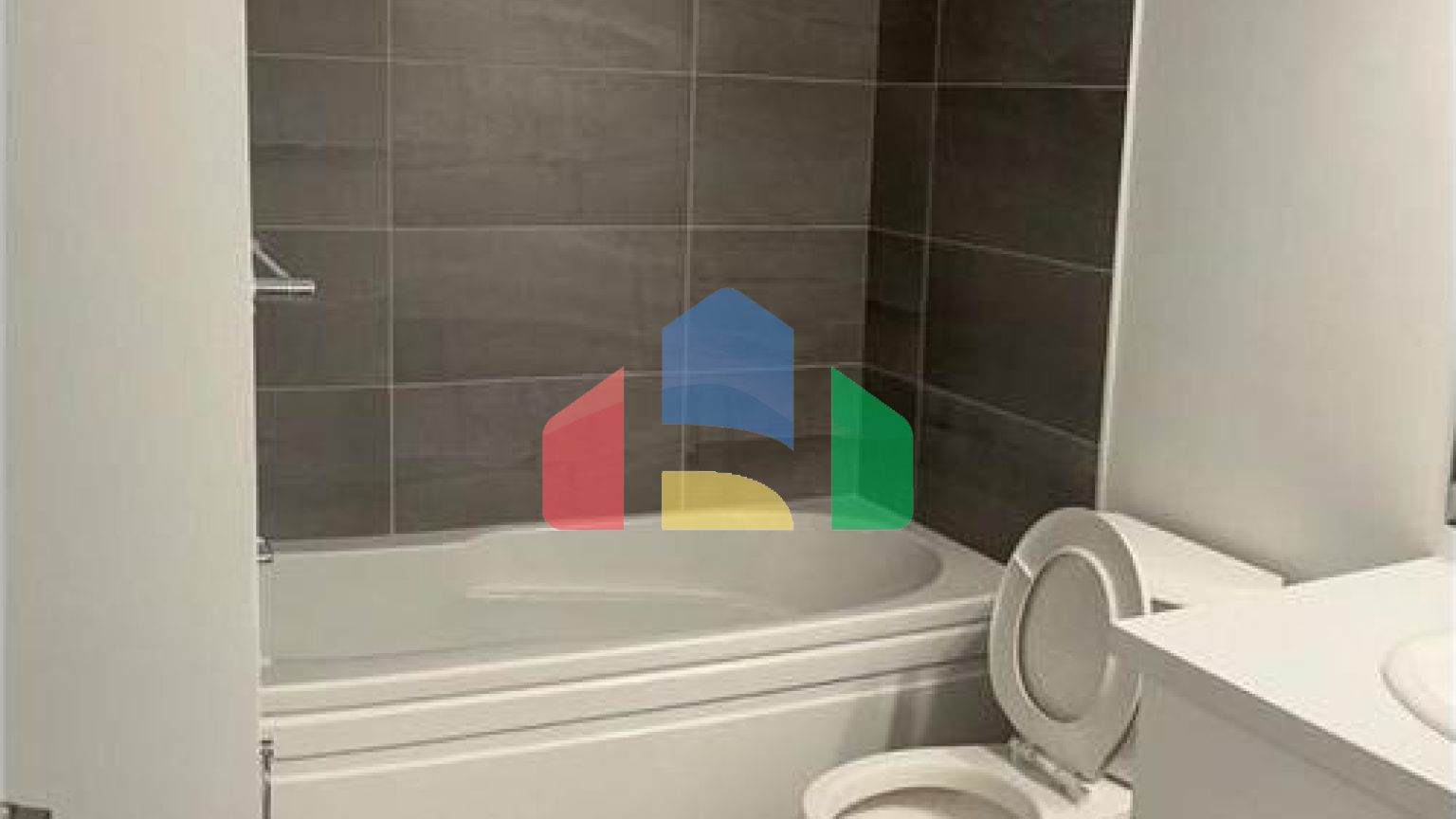 Residential - Townhouse - Brampton, Canada - Canada