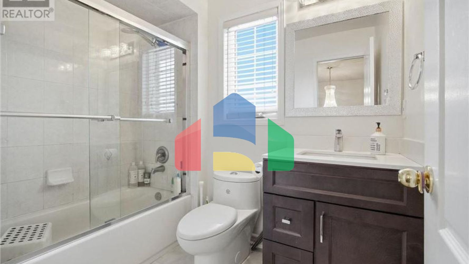 Residential - Single Family Home - Brampton, Canada - Canada