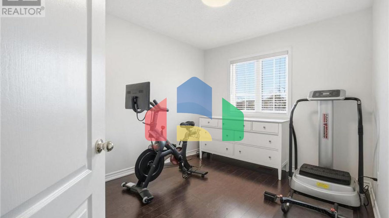 Residential - Single Family Home - Brampton, Canada - Canada