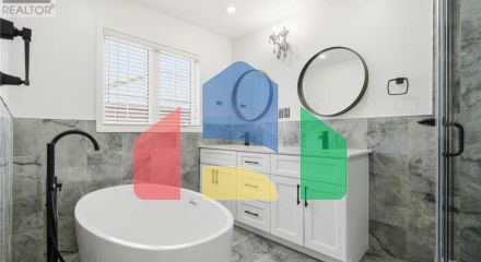 Residential - Single Family Home - Brampton, Canada - Canada