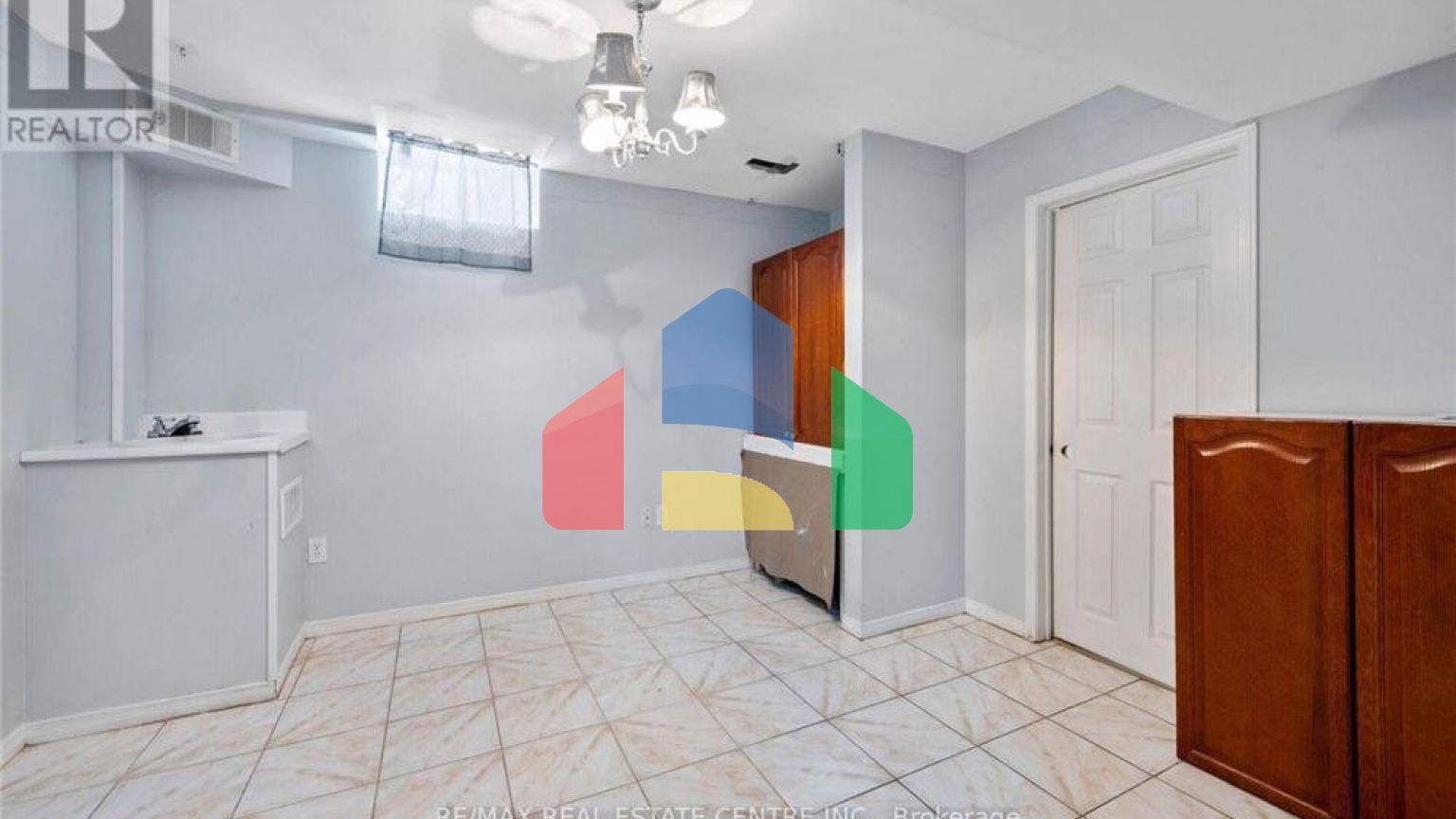 Residential - Single Family Home - Brampton, Canada - Canada