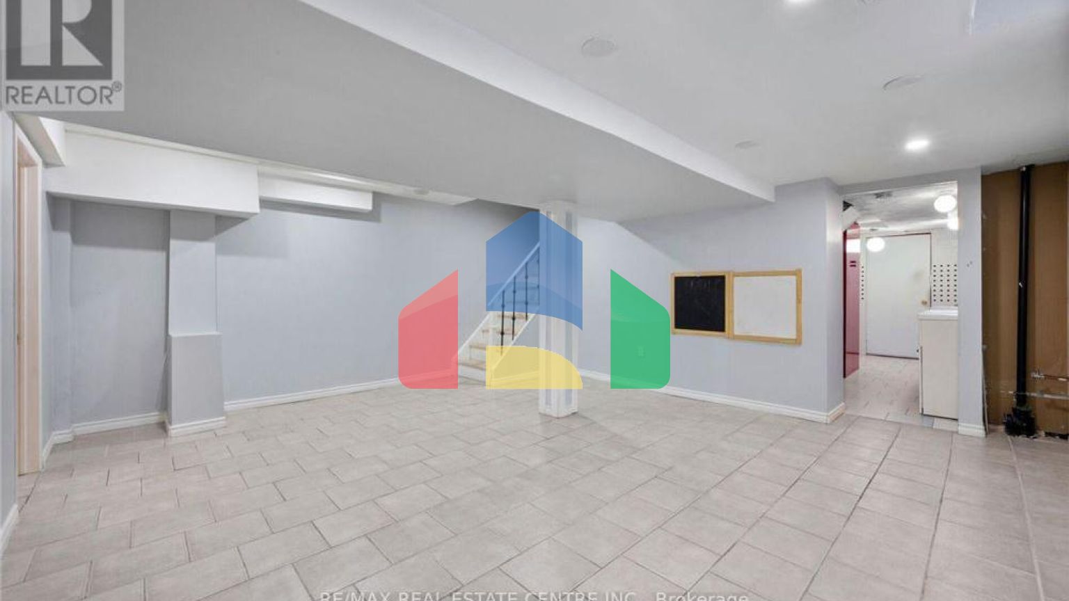 Residential - Single Family Home - Brampton, Canada - Canada