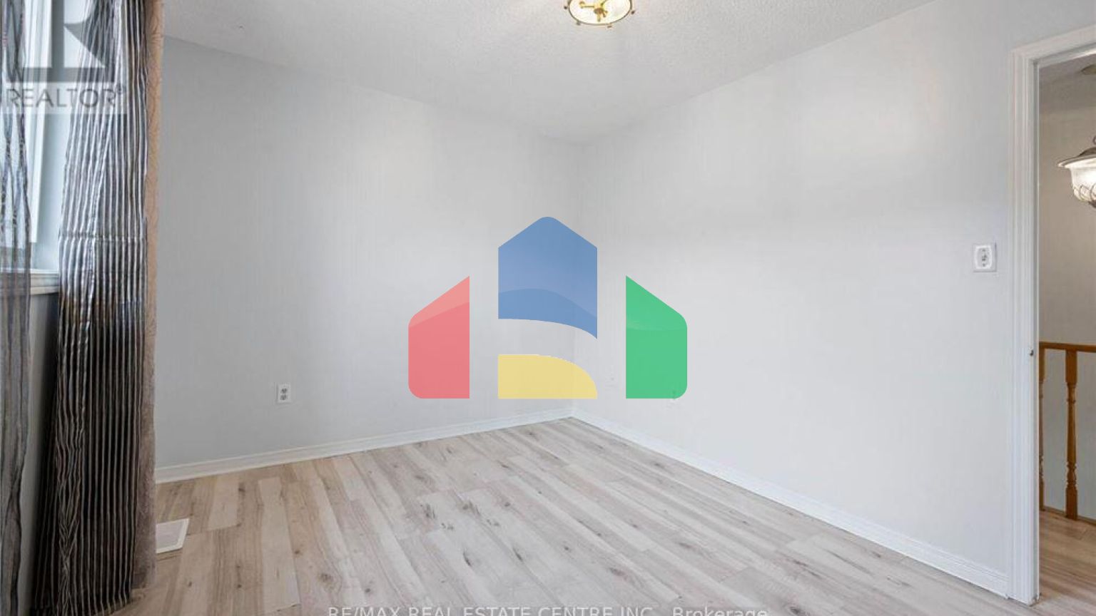 Residential - Single Family Home - Brampton, Canada - Canada