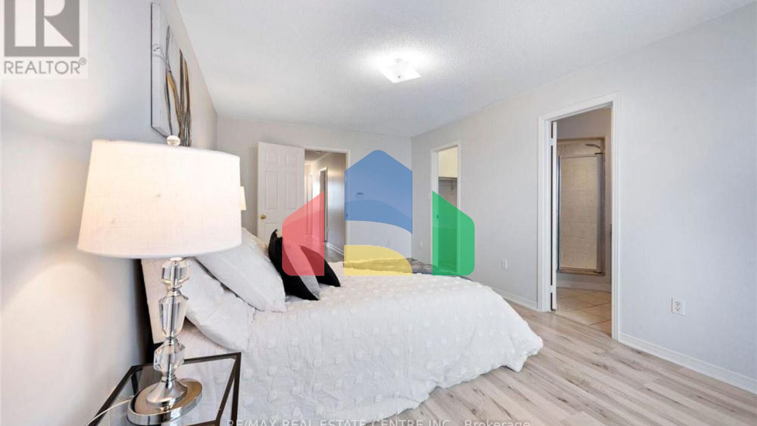 Residential - Single Family Home - Brampton, Canada - Canada