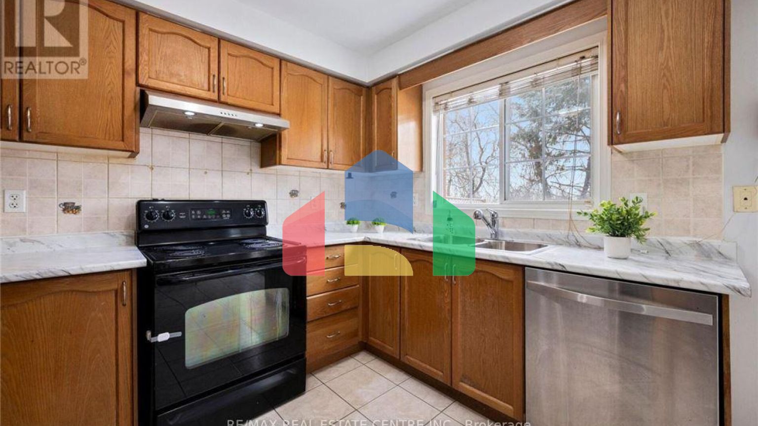 Residential - Single Family Home - Brampton, Canada - Canada