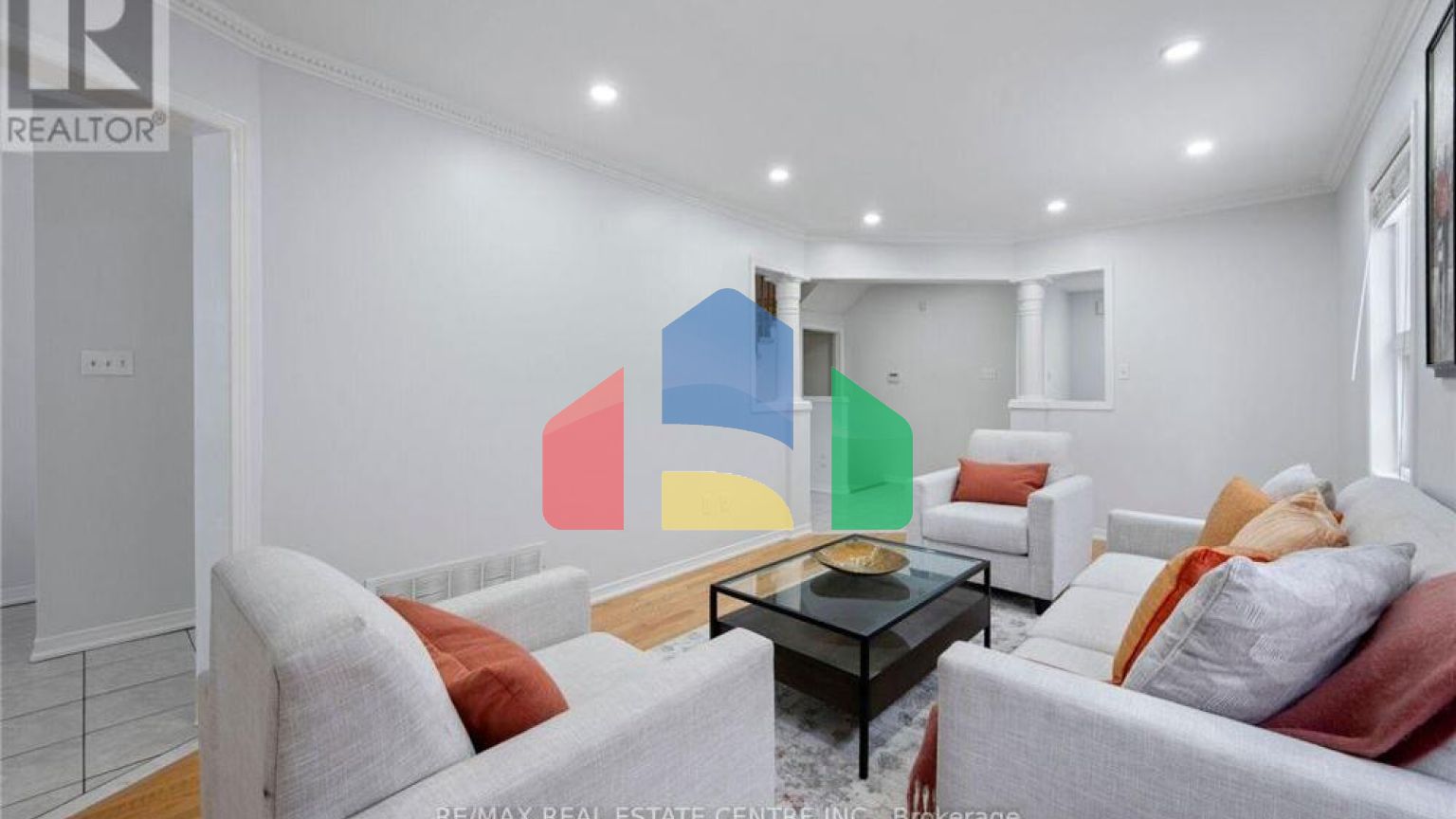 Residential - Single Family Home - Brampton, Canada - Canada