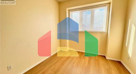 Residential - Single Family Home - Brampton, Canada - Canada