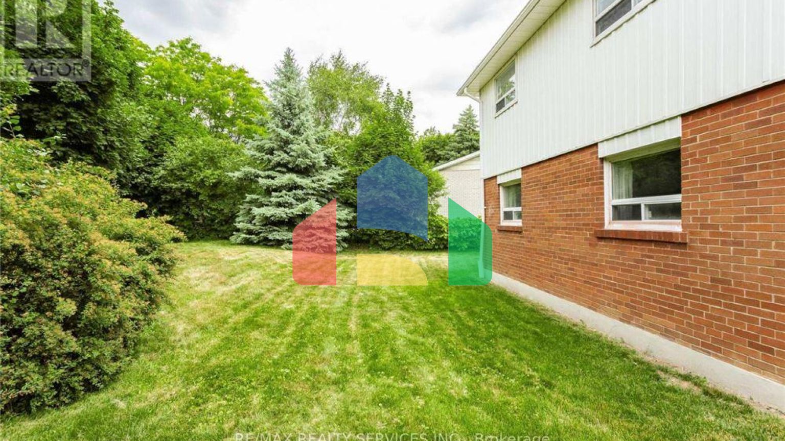 Residential - Single Family Home - Brampton, Canada - Canada