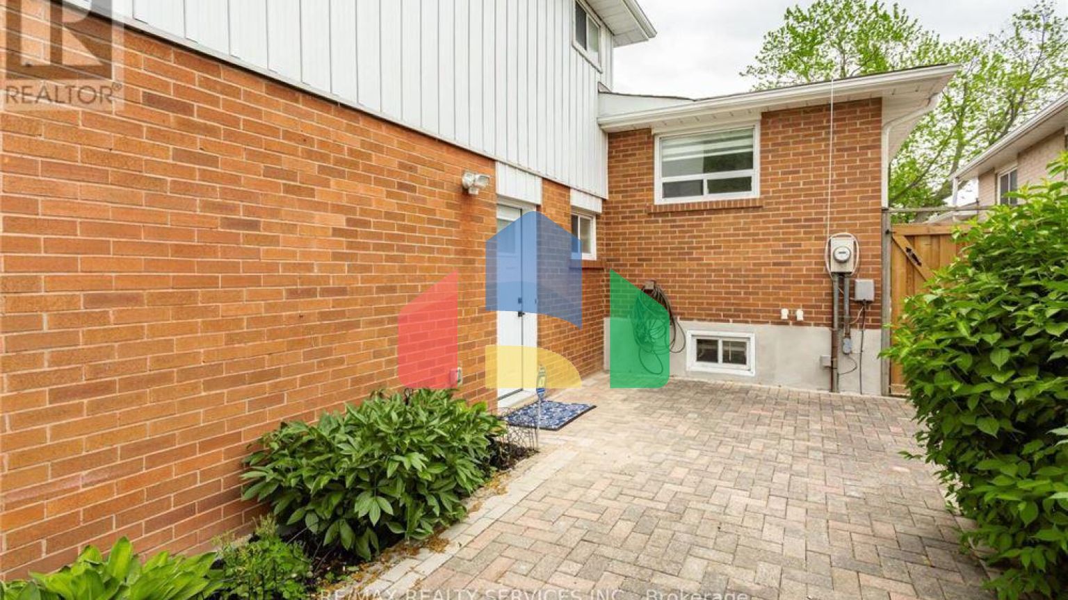 Residential - Single Family Home - Brampton, Canada - Canada