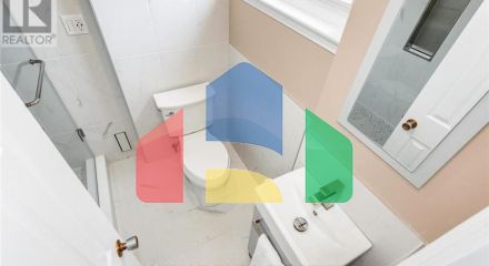 Residential - Single Family Home - Brampton, Canada - Canada