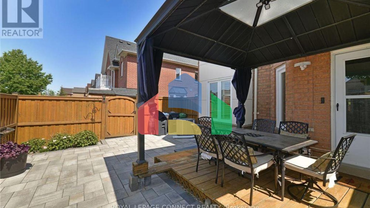 Residential - Single Family Home - Brampton, Canada - Canada