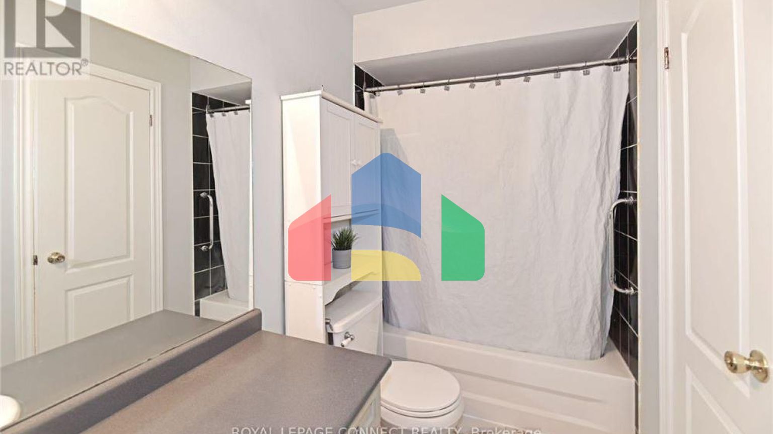 Residential - Single Family Home - Brampton, Canada - Canada