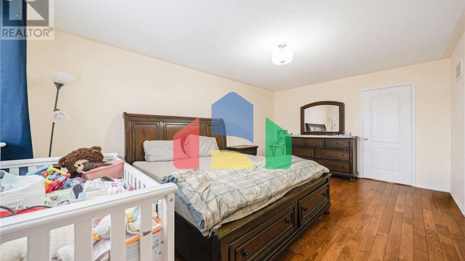 Residential - Single Family Home - Brampton, Canada - Canada