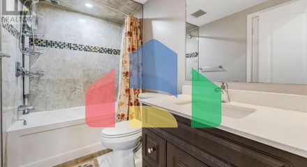 Residential - Single Family Home - Brampton, Canada - Canada