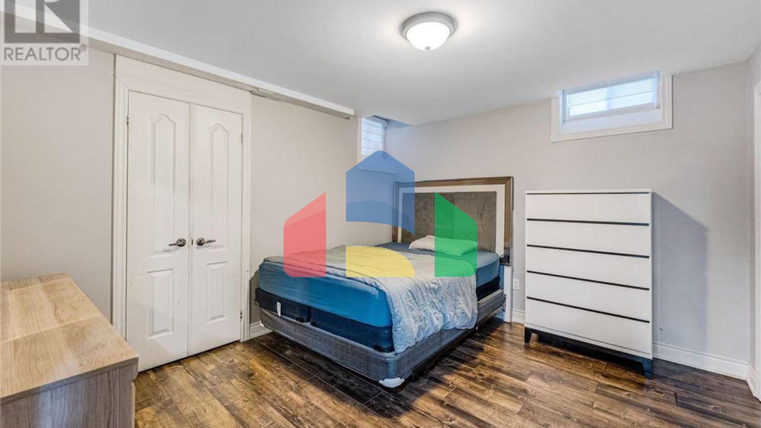 Residential - Single Family Home - Brampton, Canada - Canada