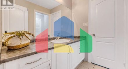 Residential - Single Family Home - Brampton, Canada - Canada