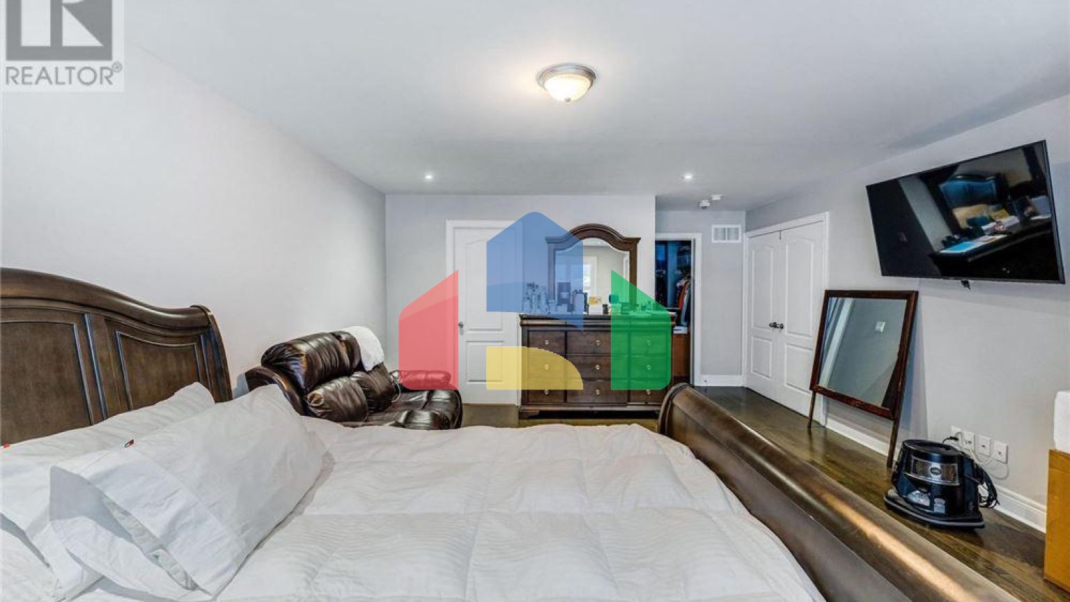 Residential - Single Family Home - Brampton, Canada - Canada