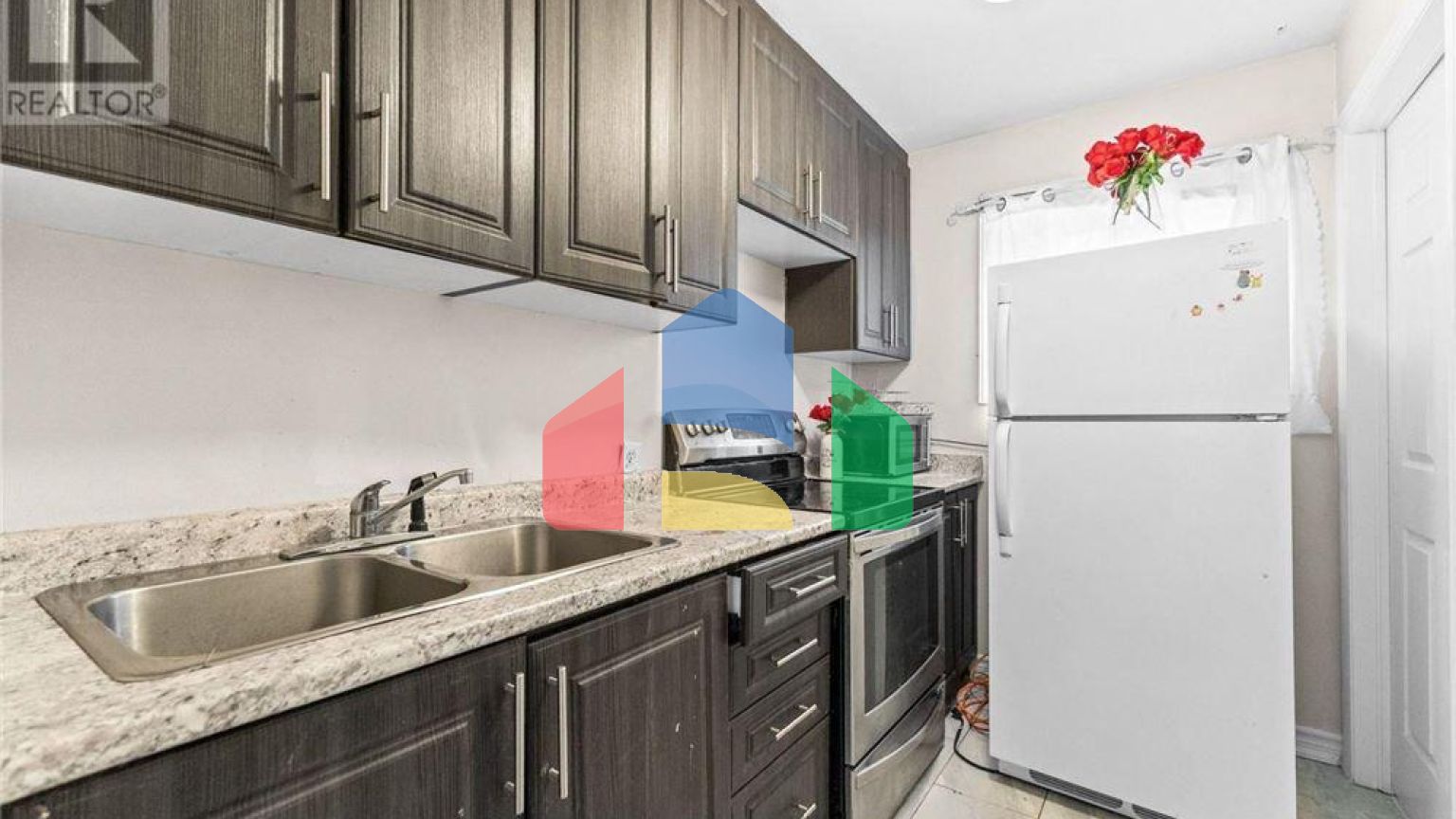 Residential - Single Family Home - Brampton, Canada - Canada