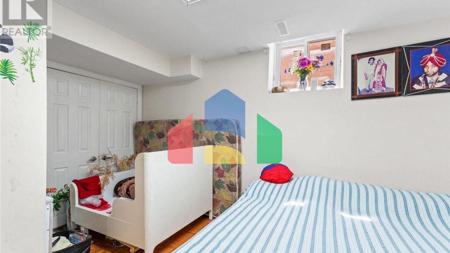 Residential - Single Family Home - Brampton, Canada - Canada