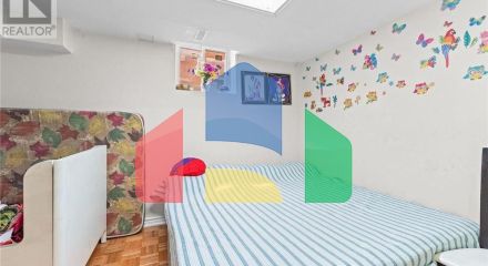 Residential - Single Family Home - Brampton, Canada - Canada