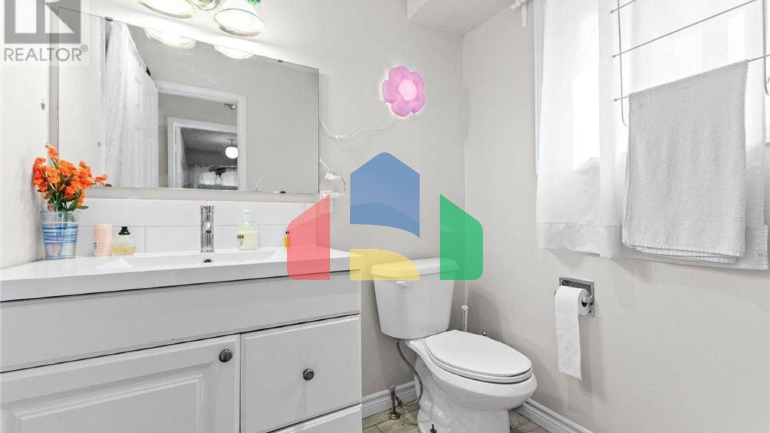 Residential - Single Family Home - Brampton, Canada - Canada