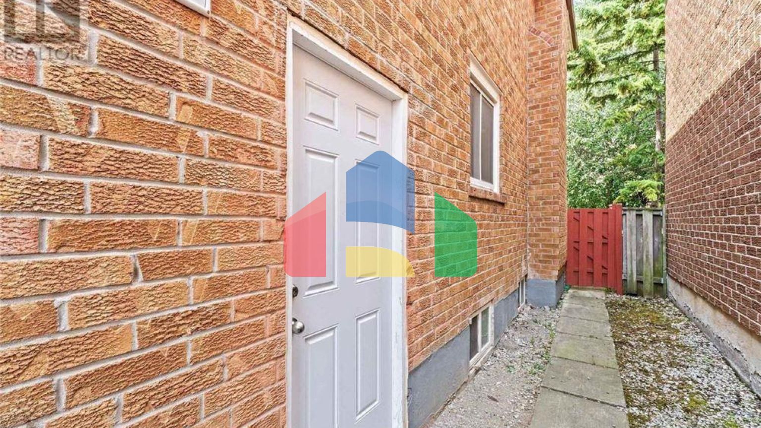 Residential - Single Family Home - Brampton, Canada - Canada