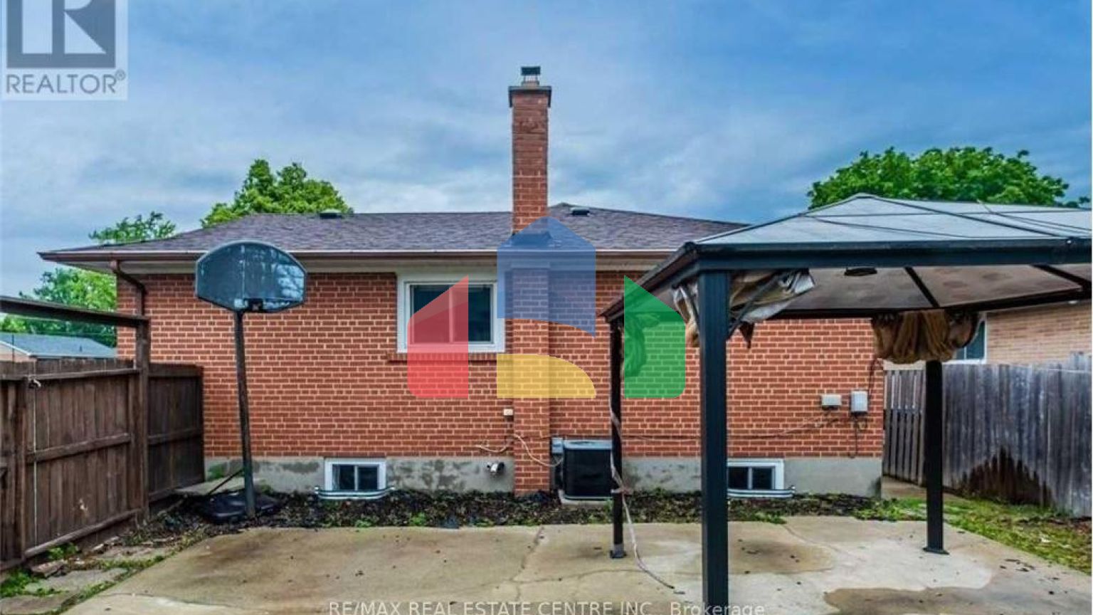 Residential - Single Family Home - Brampton, Canada - Canada