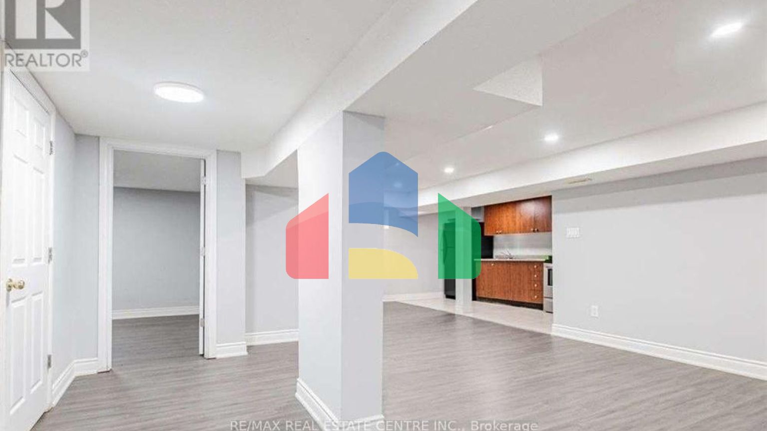 Residential - Single Family Home - Brampton, Canada - Canada