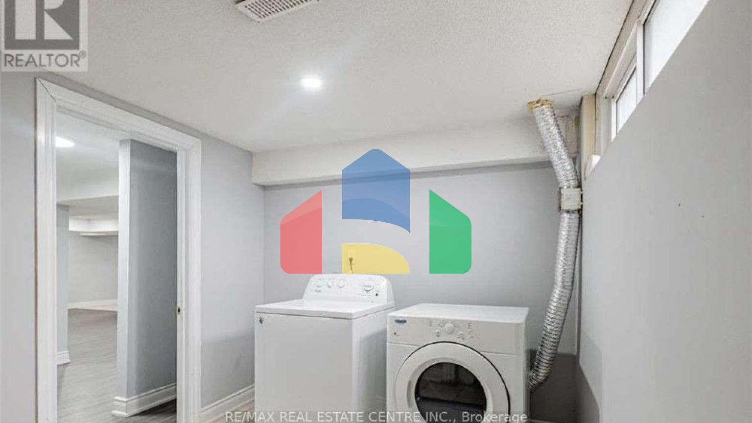 Residential - Single Family Home - Brampton, Canada - Canada