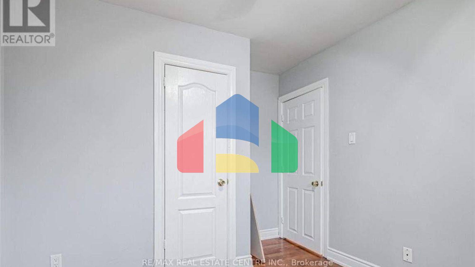 Residential - Single Family Home - Brampton, Canada - Canada