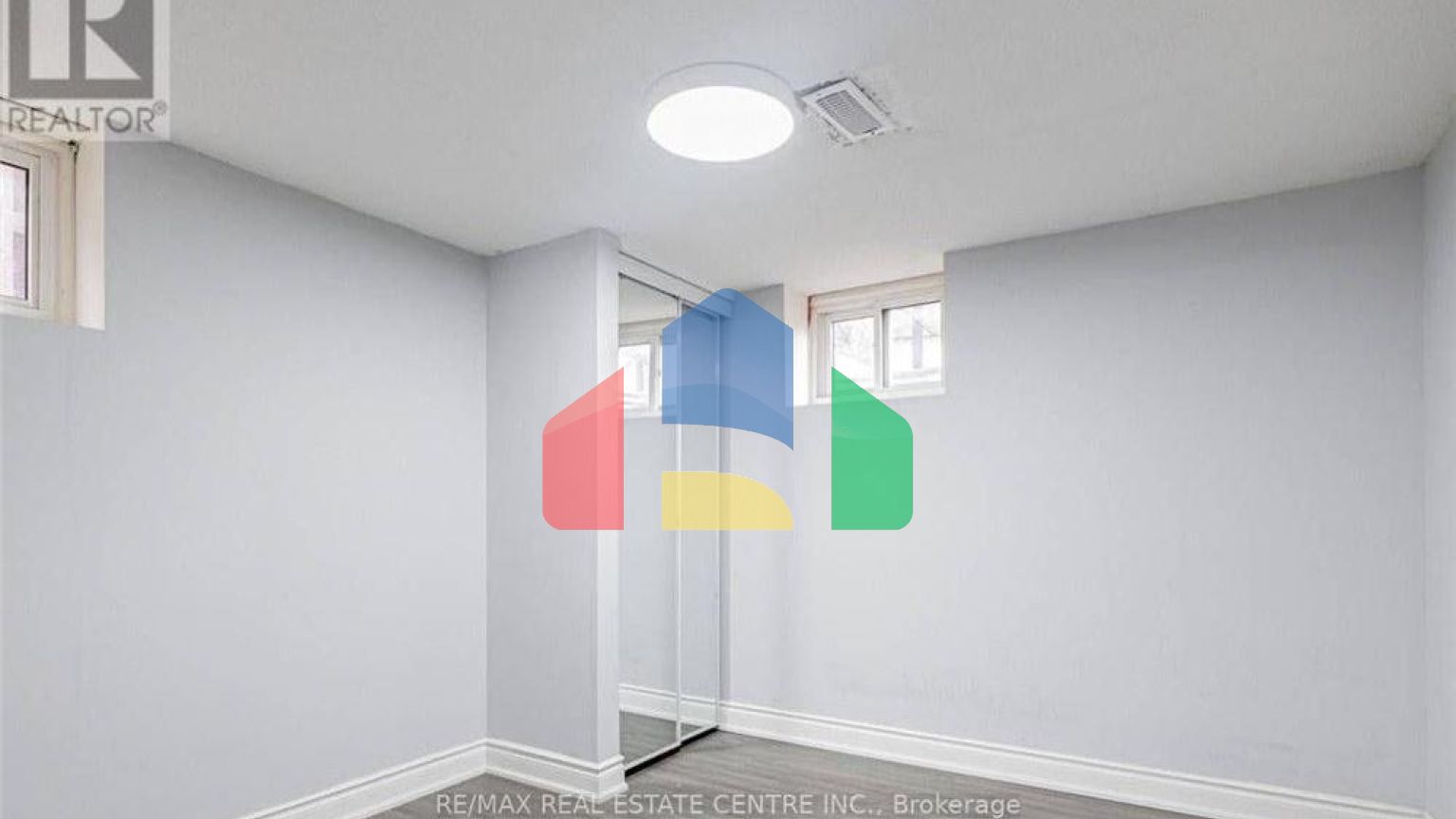 Residential - Single Family Home - Brampton, Canada - Canada