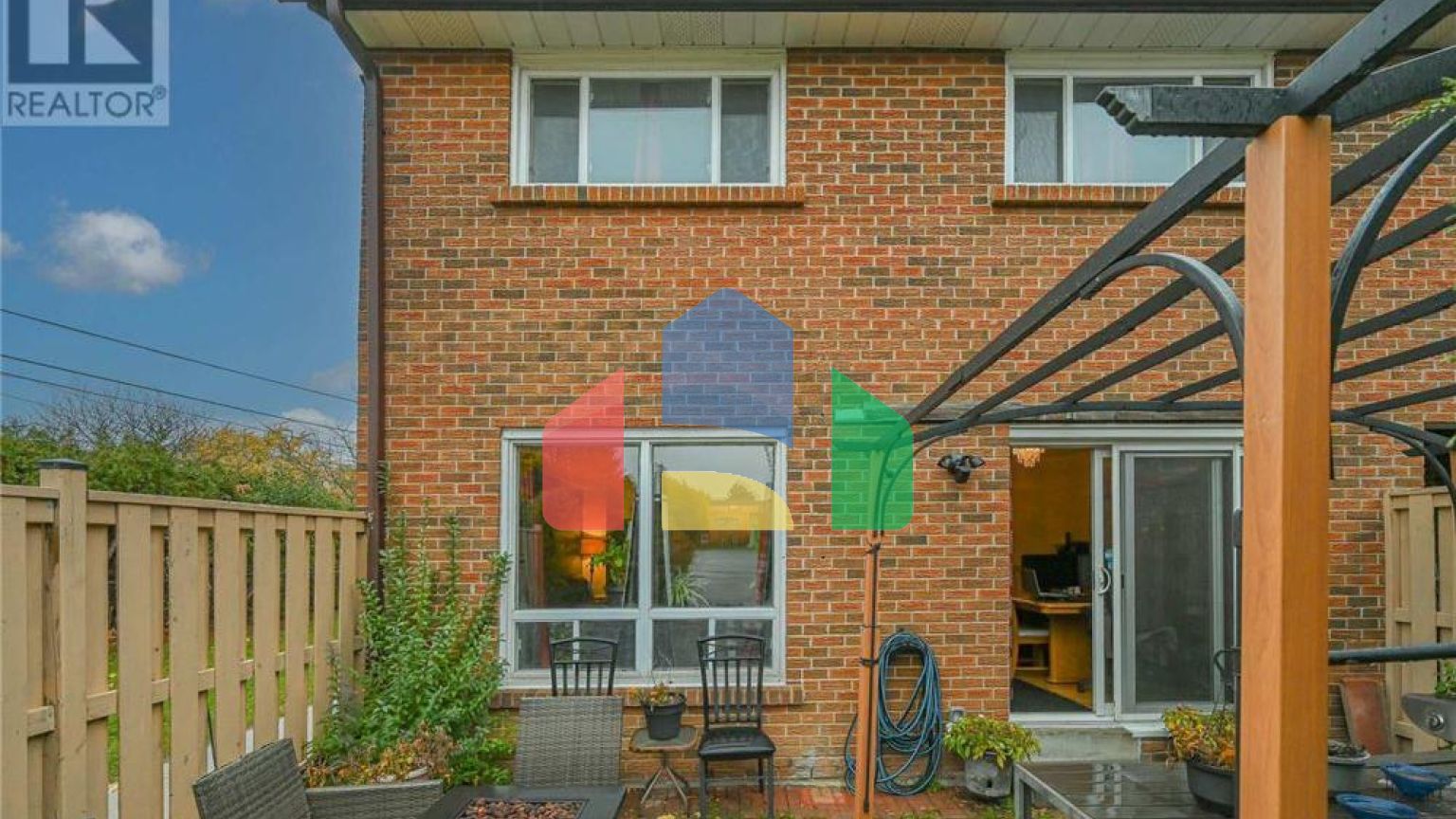 Residential - Townhouse - Brampton, Canada - Canada