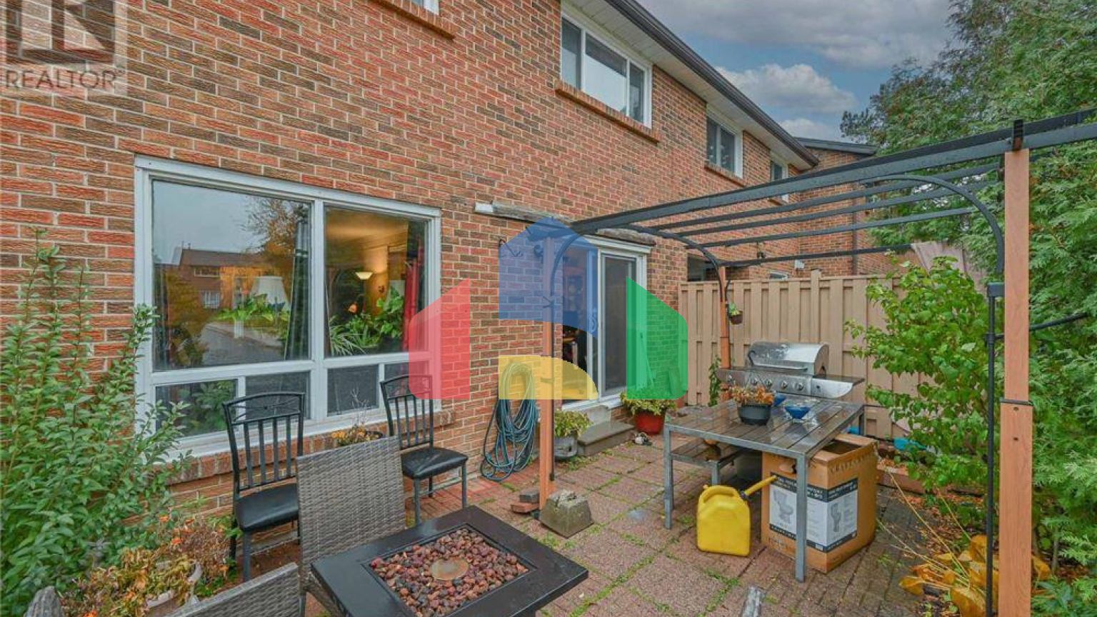 Residential - Townhouse - Brampton, Canada - Canada